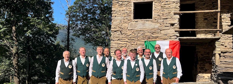 foto coro alla capoloira 2024.jpg